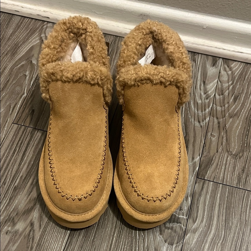 BearPaw Tan Ankle Booties with Plush Lining